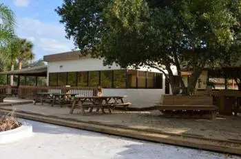 Budget Inn of DeLand 8